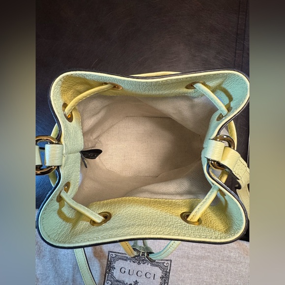 New Gucci GG Supreme Jumbo Logo Bucket Shoulder Bag - Picture 11 of 12